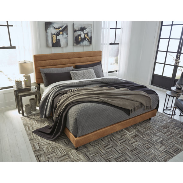 Signature Design by Ashley Vintasso Queen Upholstered Platform Bed & Reviews Wayfair